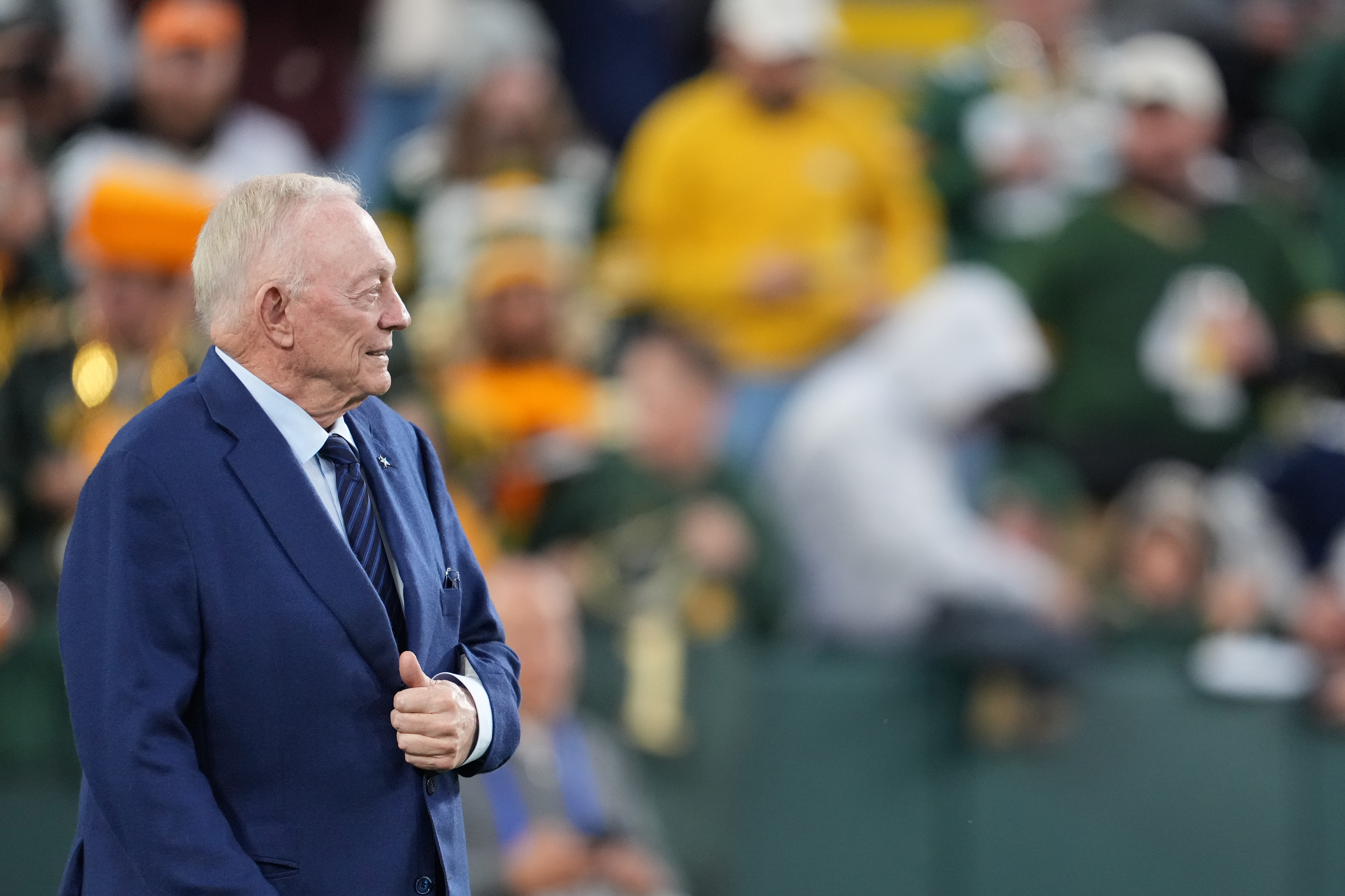 Jerry Jones' caveat for Cowboys' trade interest might answer question of whether one actually makes sense