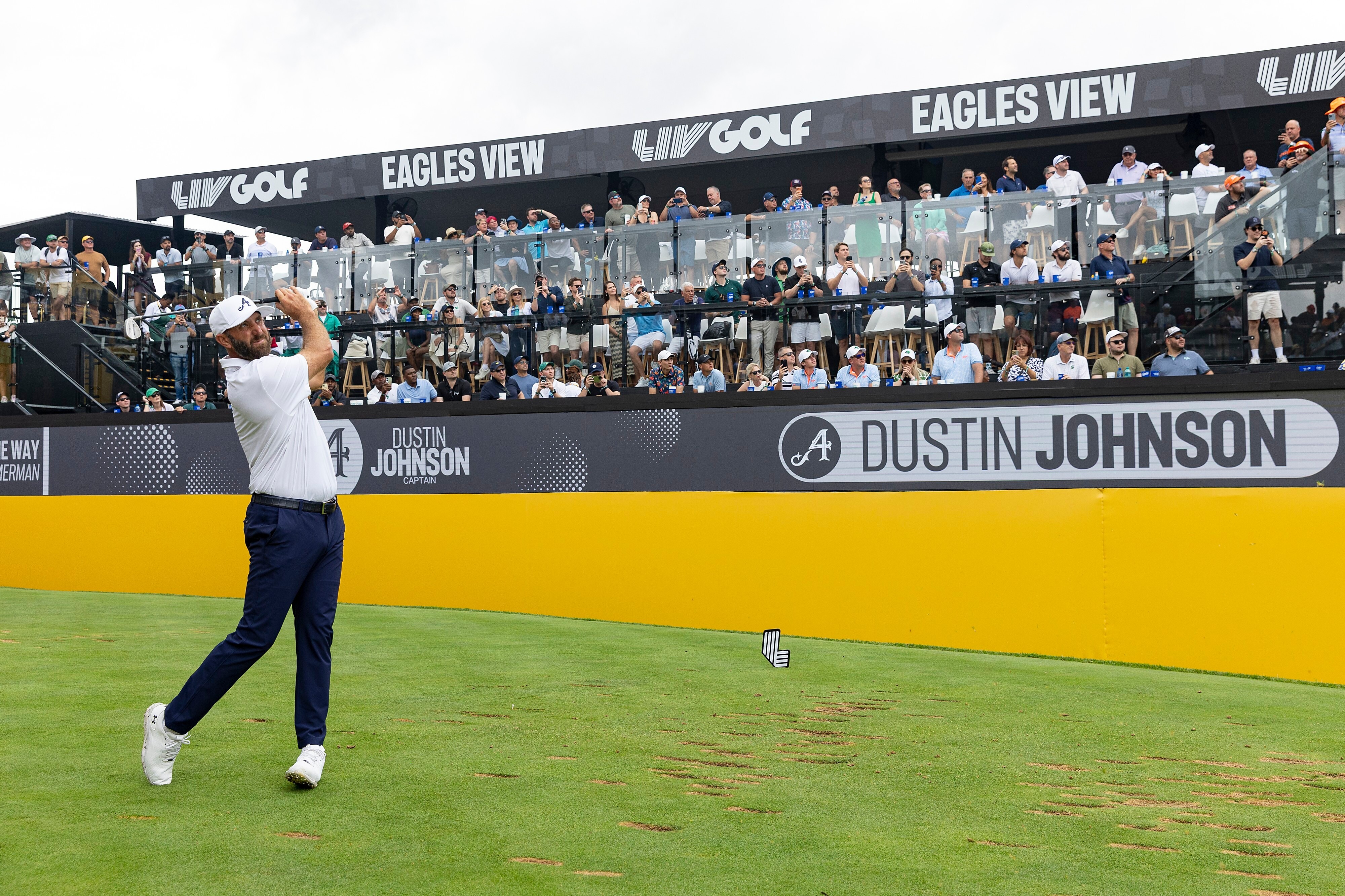 As LIV Golf deadline nears, players are departing, demanding payment