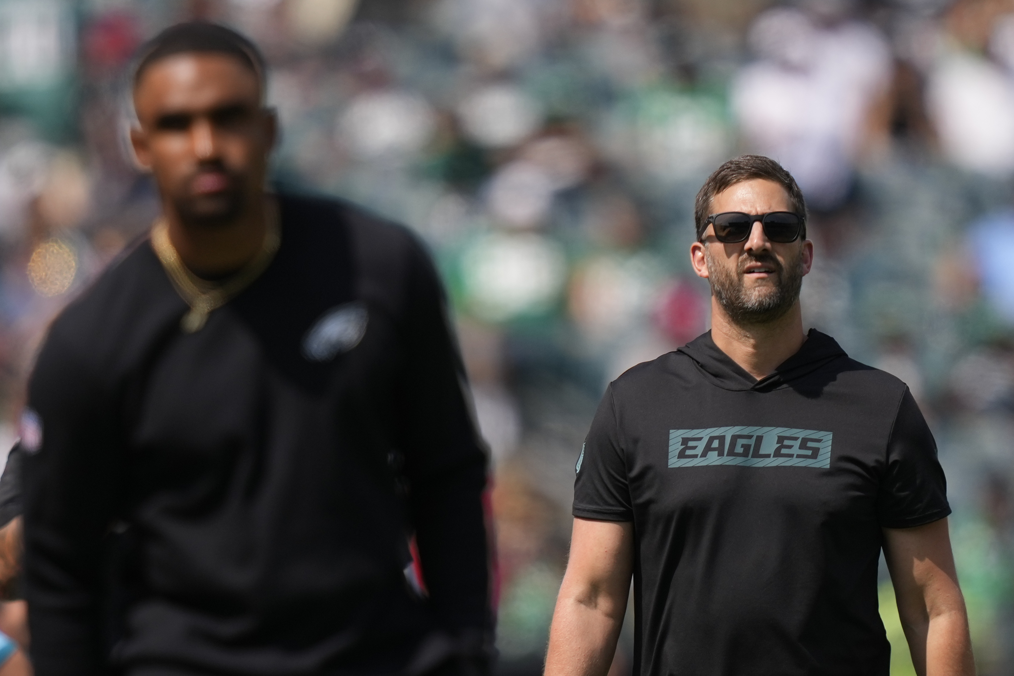 Nick Sirianni on Eagles allowing Jalen Hurts to play, fly home from London with known blood clot: 'We leave that up to the medical experts'