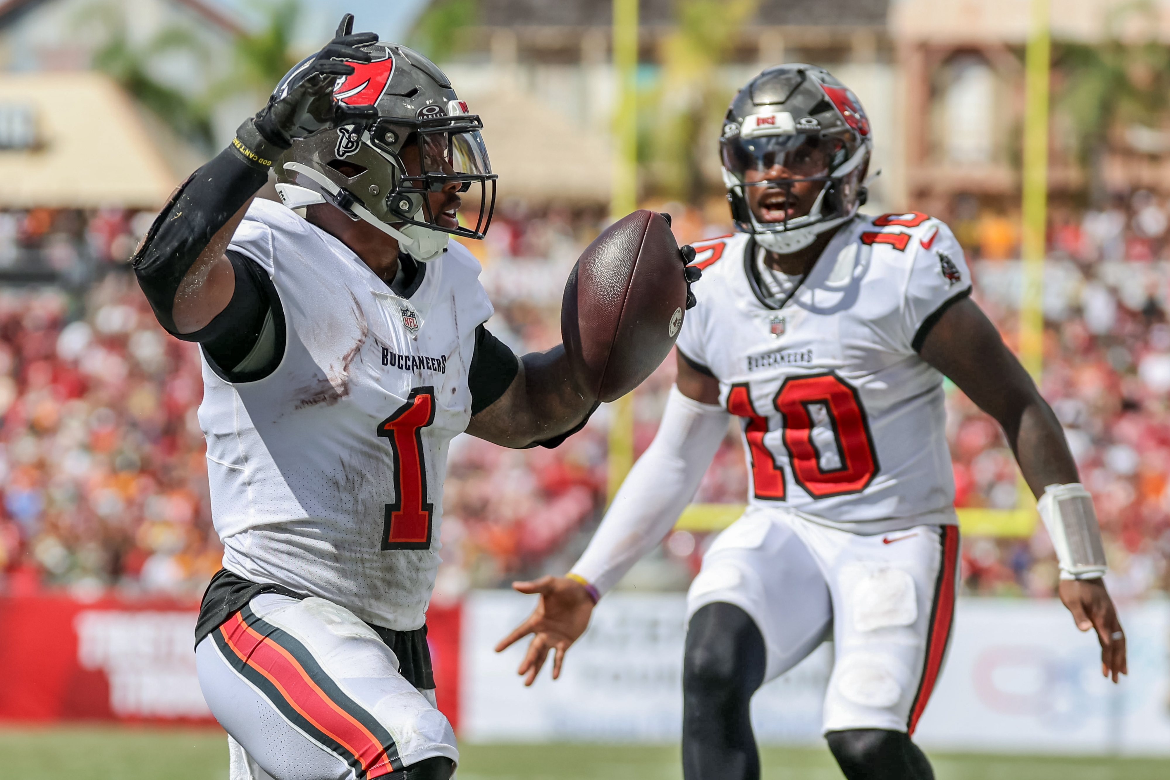 Buccaneers vs. Cowboys: Thursday Night Football kickoff time, how to watch, odds and predictions