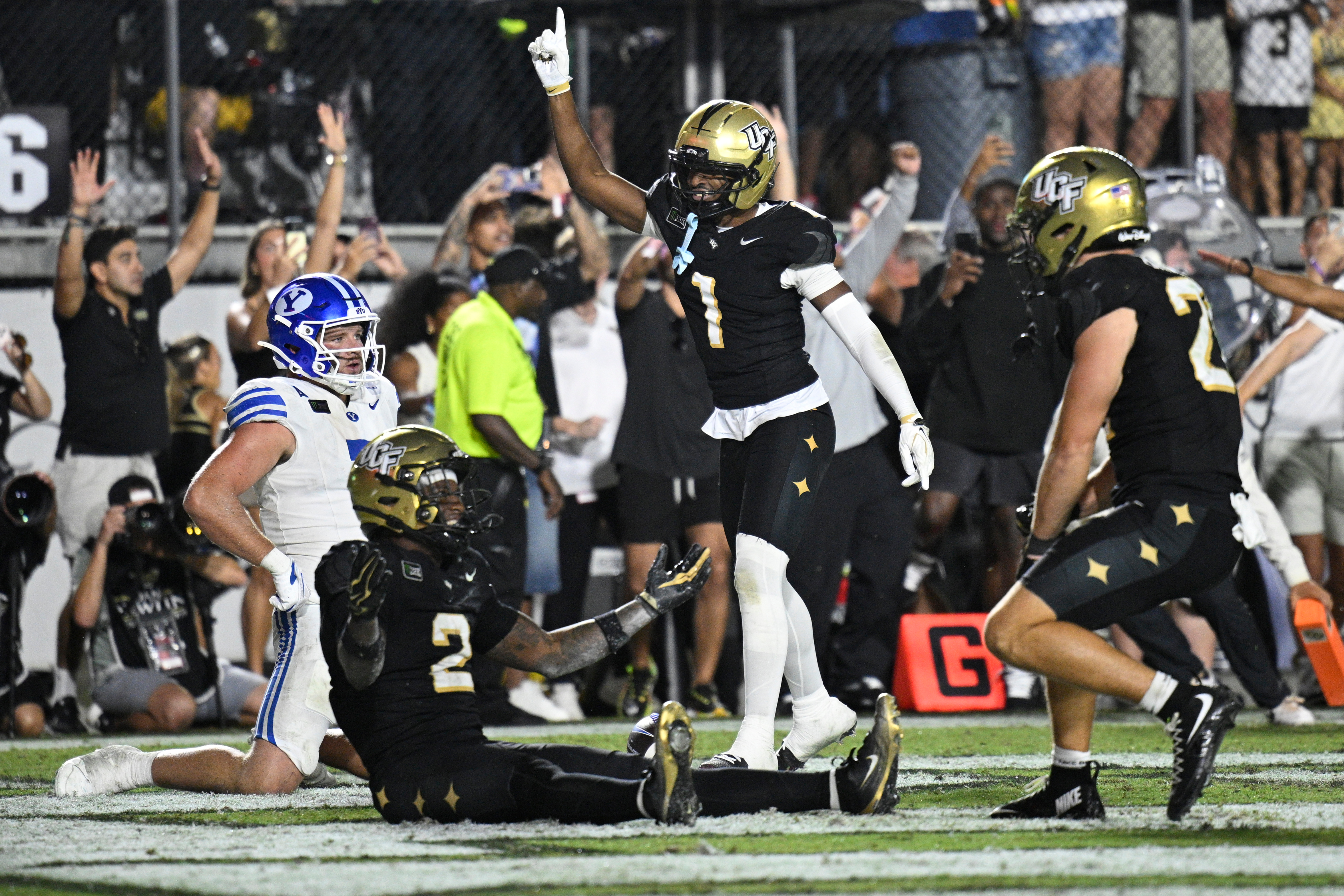 Yahoo Top 10: BYU's stunning upset loss shakes up college football picture