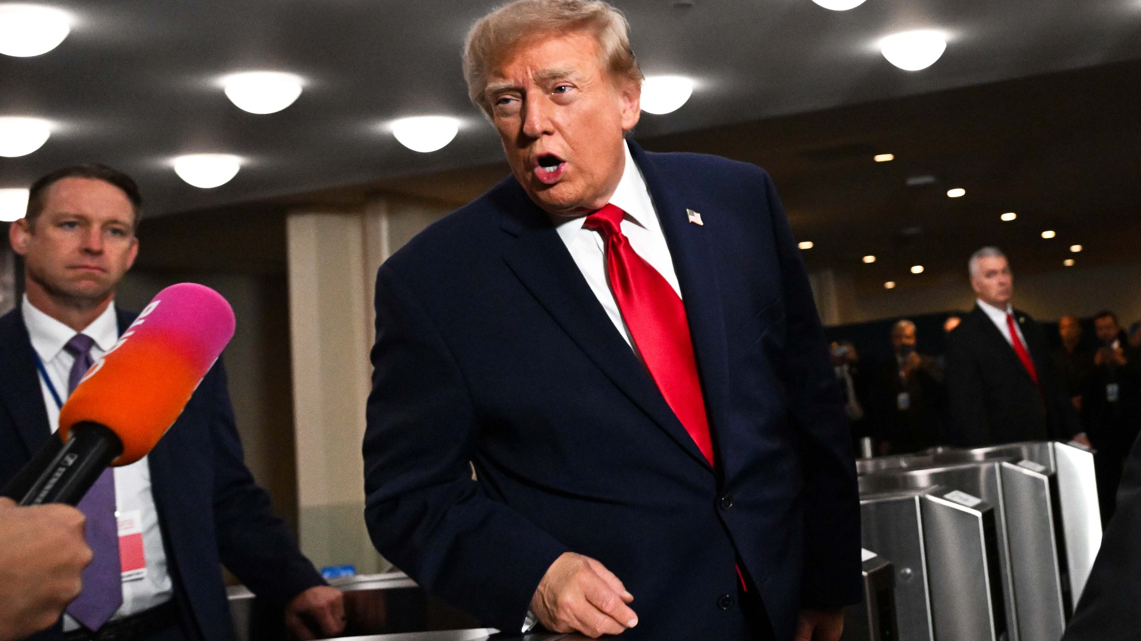 Trump confronts CNN's Kaitlan Collins over his media ban: ‘You shouldn’t be covering me’