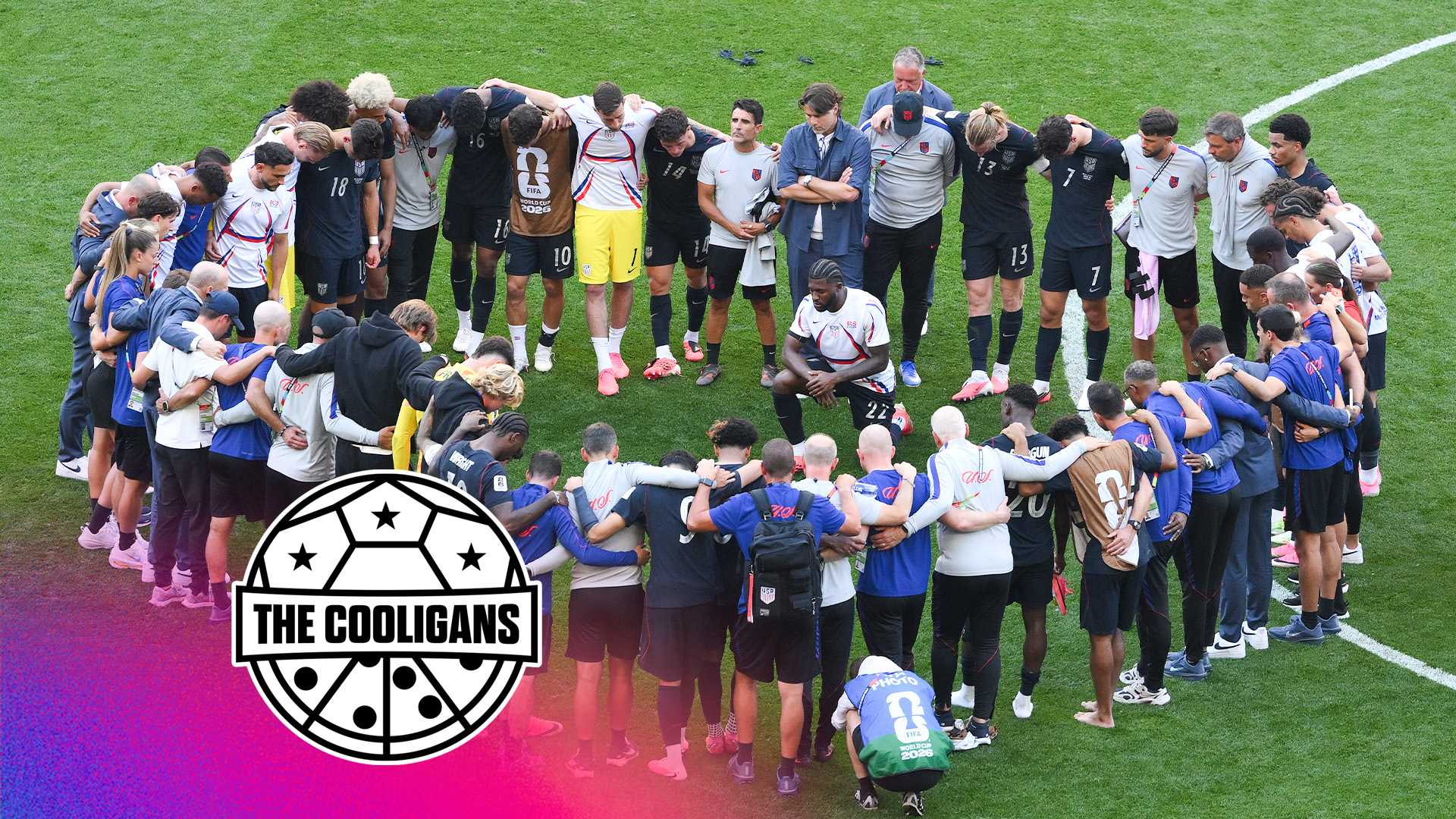 JULY 06: United States players and team officials huddle after the team's 1-4 loss during the FIFA World Cup 2026 Round of 16 match between USA and Belgium at Seattle Stadium on July 06, 2026 in Seattle, Washington. (Photo by David Ramos/Getty Images)