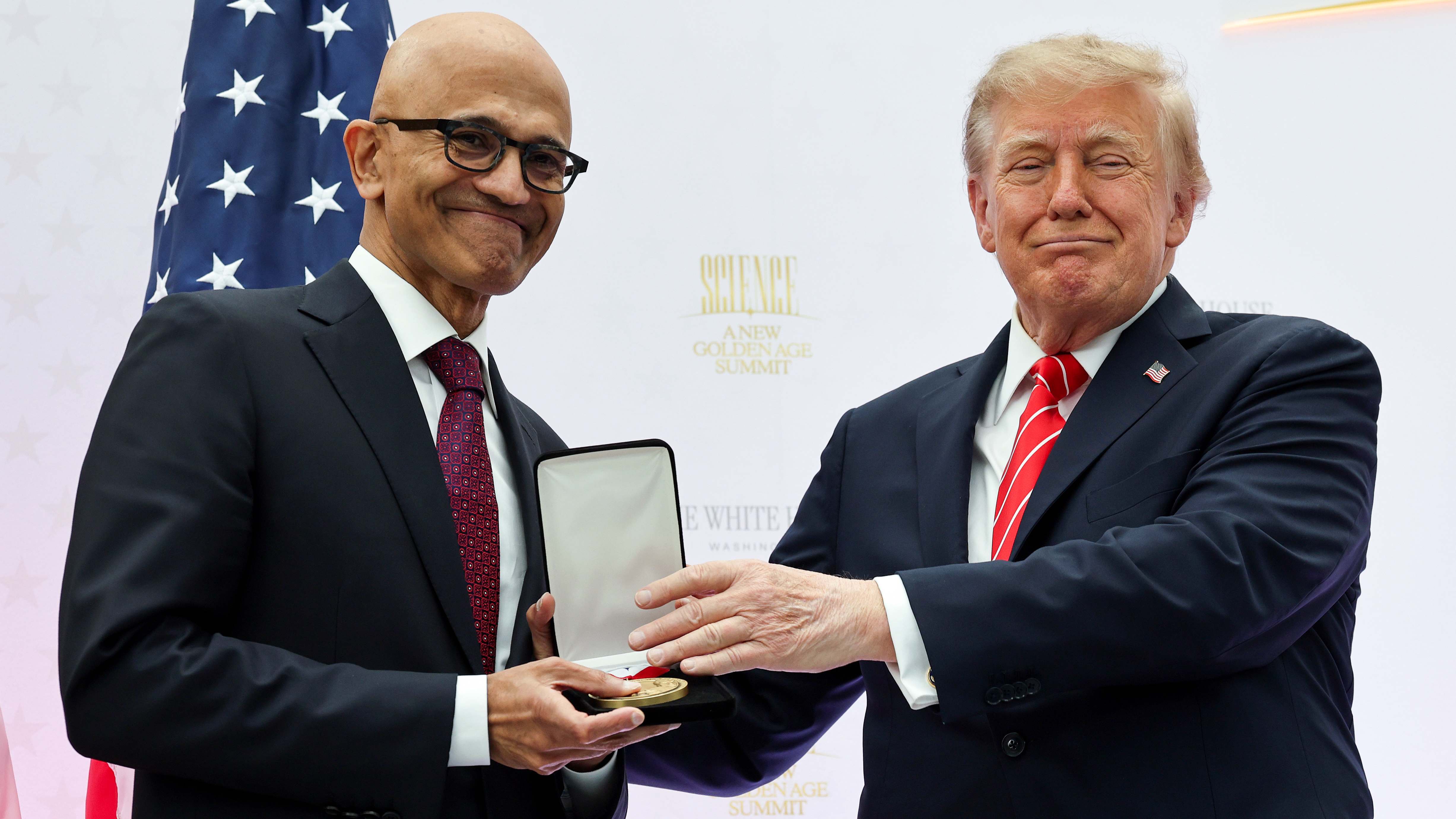 US Tech Worker Green Card Ban | Reshapes India-US Talent Flow & E-Commerce Operations