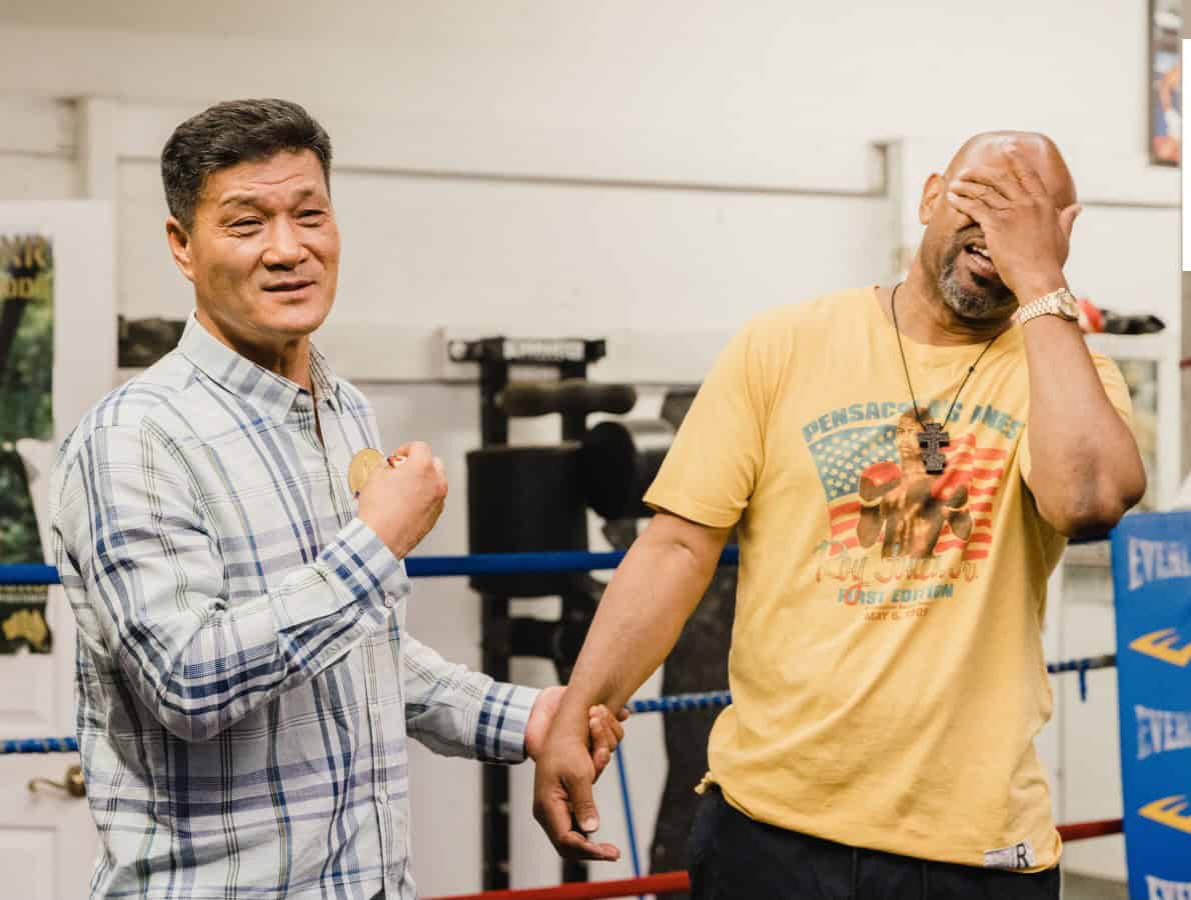 Roy Jones Jr and Park Si-Hun (Photo credit: Roy Jones Jr.)