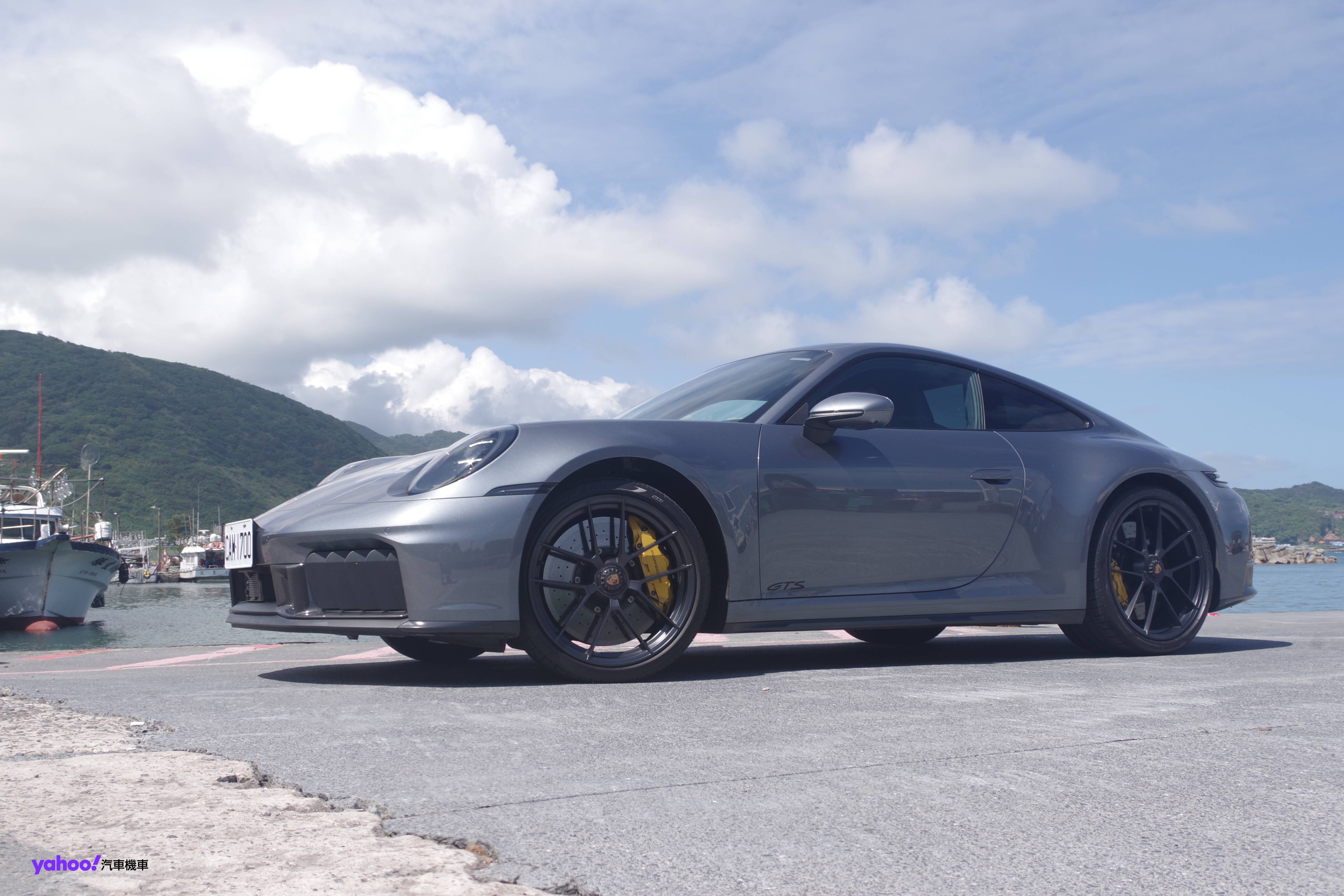 保時捷總是新的好 Porsche 911 Carrera GTS（992.2）試駕 - Yahoo汽車機車