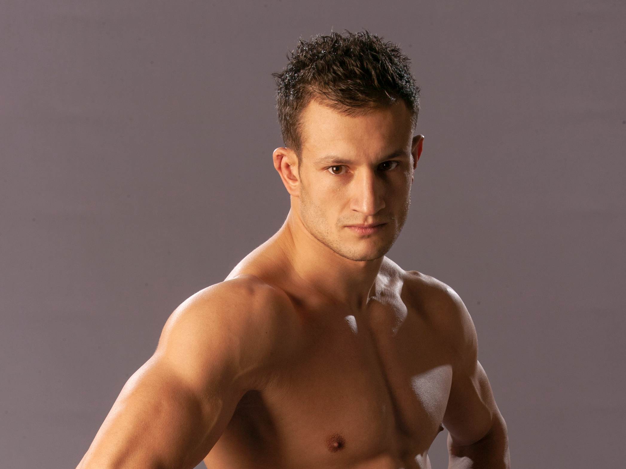 LAS VEGAS, NEVADA - JANUARY 28: Lee Murray poses for a portrait during a UFC photo session on January 28, 2004 in Las Vegas, Nevada. (Photo by Josh Hedges/Zuffa LLC via Getty Images)