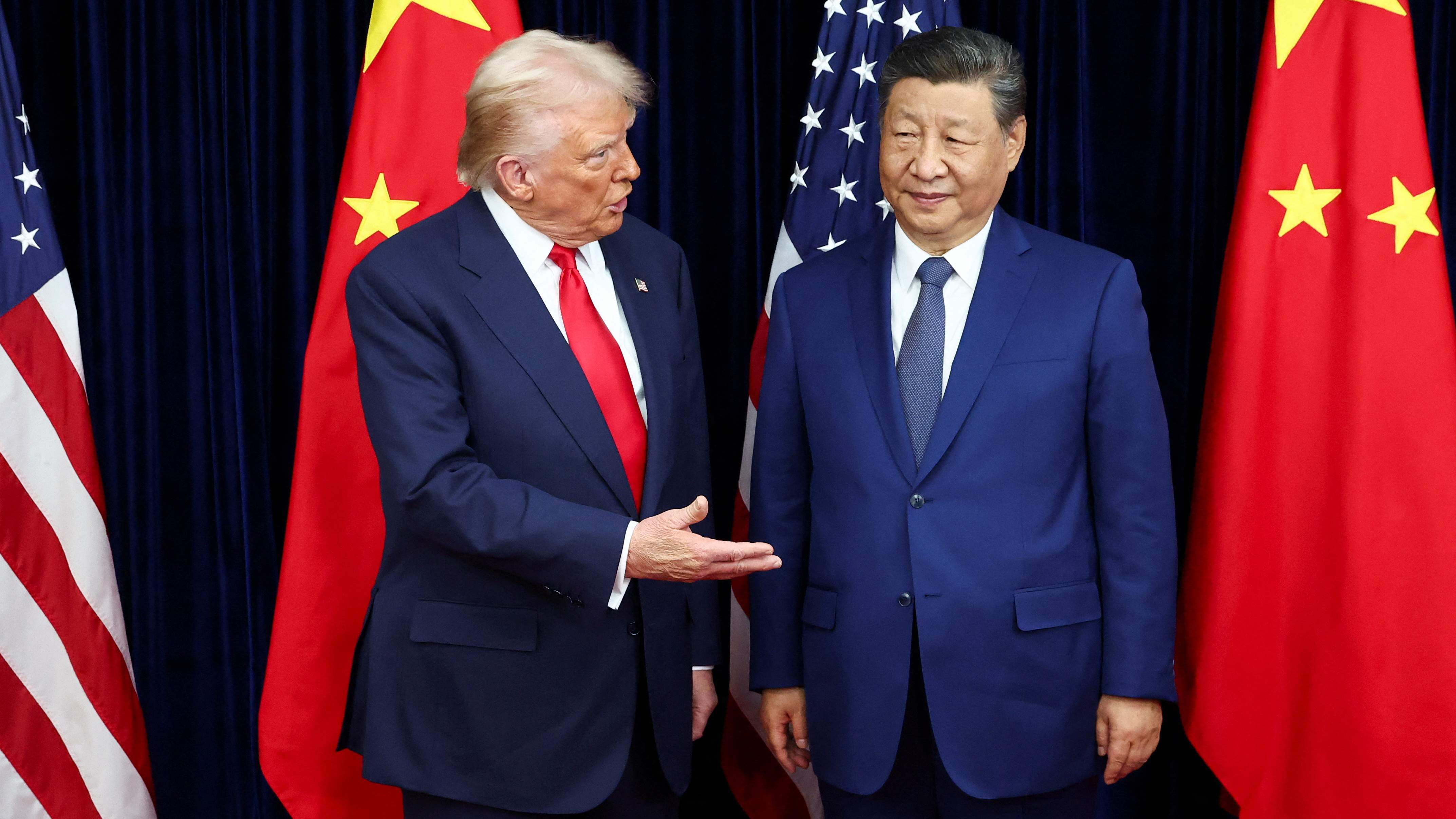 President Donald Trump welcomes Chinese President Xi Jinping at the White House