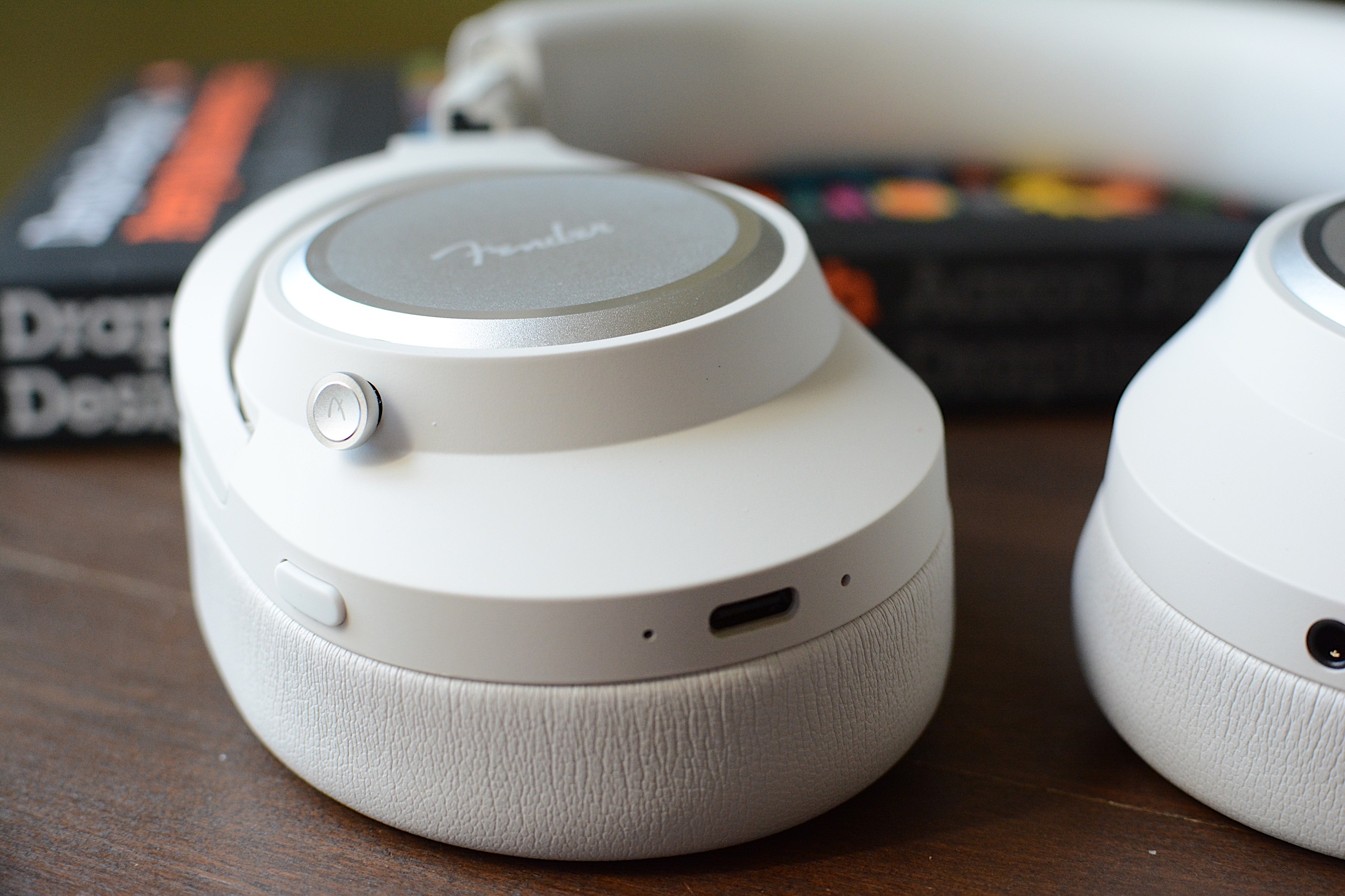 The five-way joystick and ANC button on the Fender Mix
