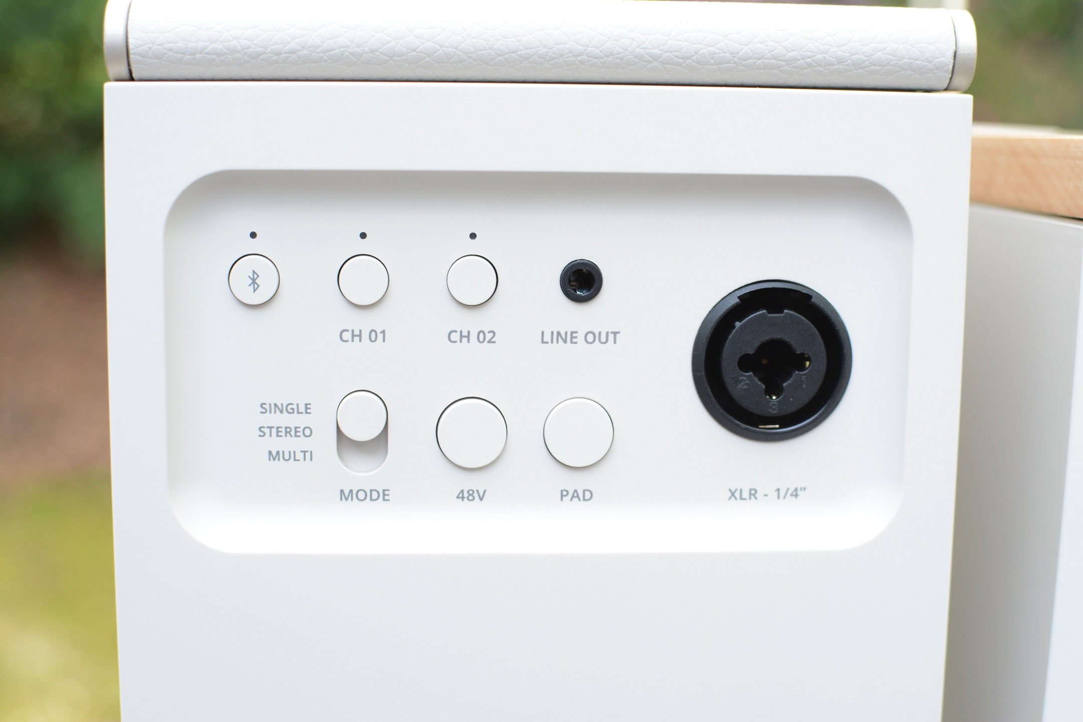 The input panel on the Elie 6