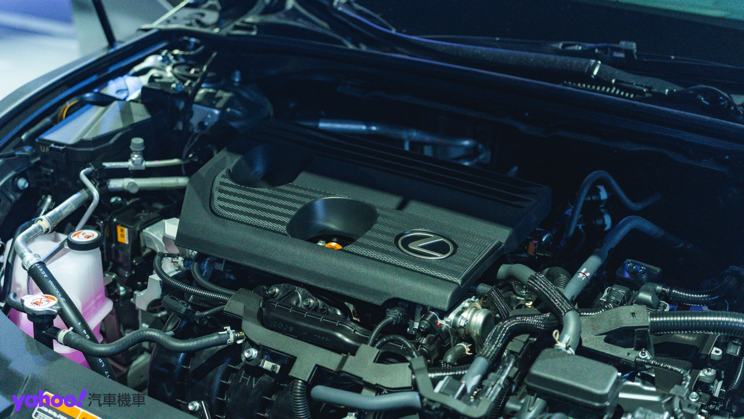 ▲油電車型具備25.8 km/L平均油耗，純電車型則是具有505公里續航里程。（圖／Jason Chen）