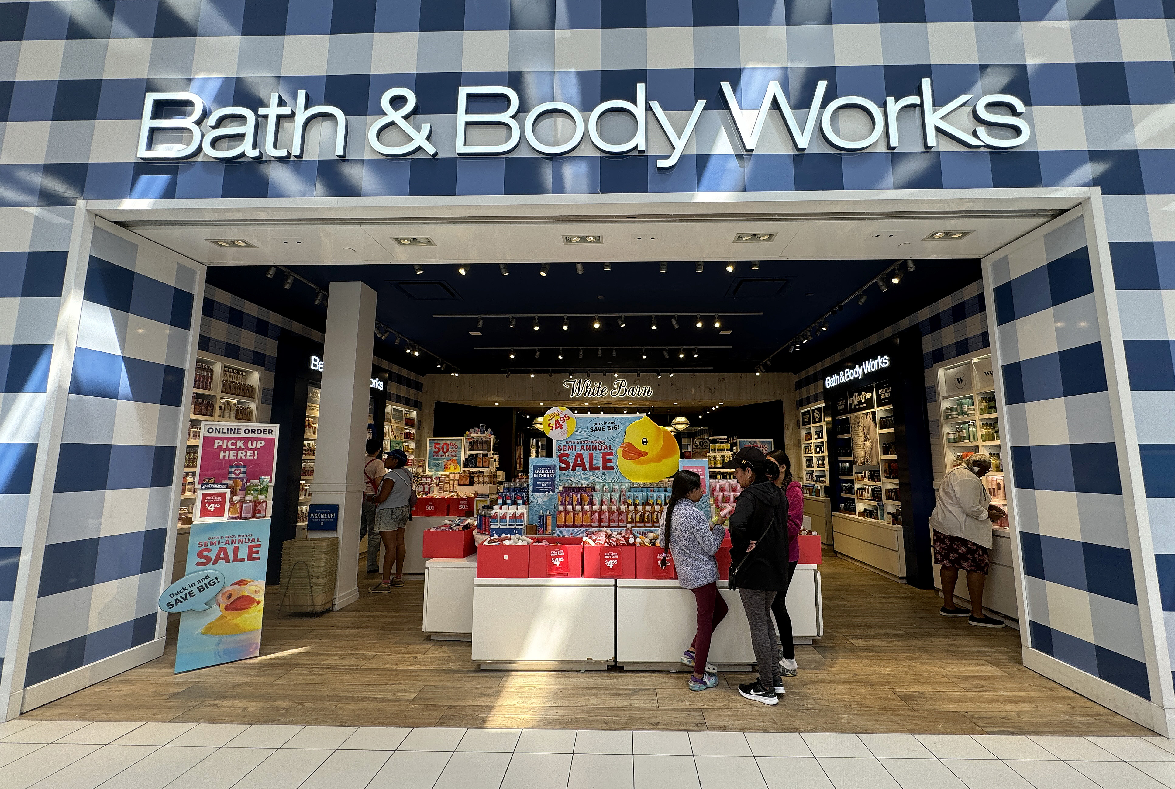 The Bath & Body Works Semi-Annual Sale is here, and you can save 75% on ...