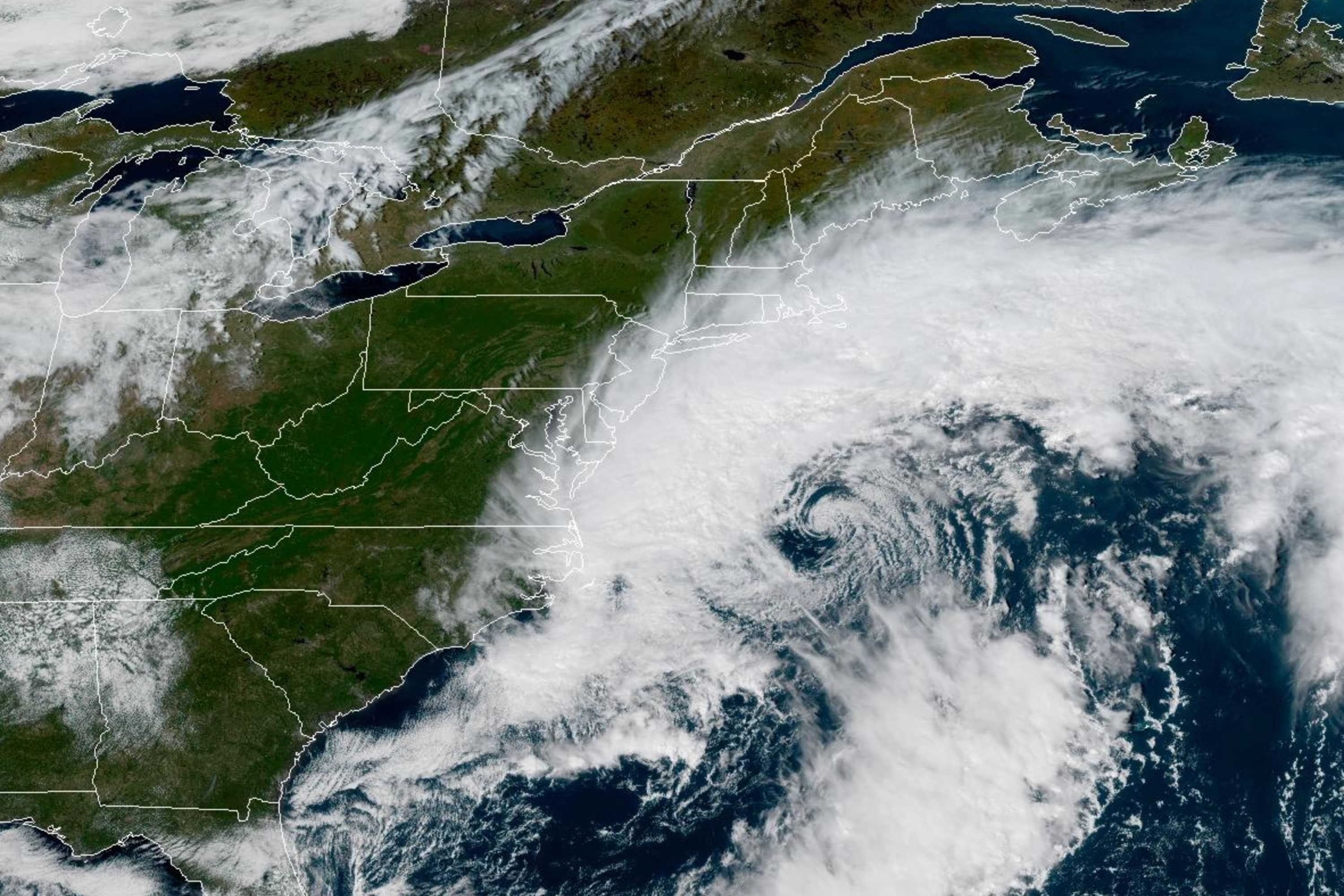 Nor’easter takes aim at East Coast, canceling concerts and shifting MLB games