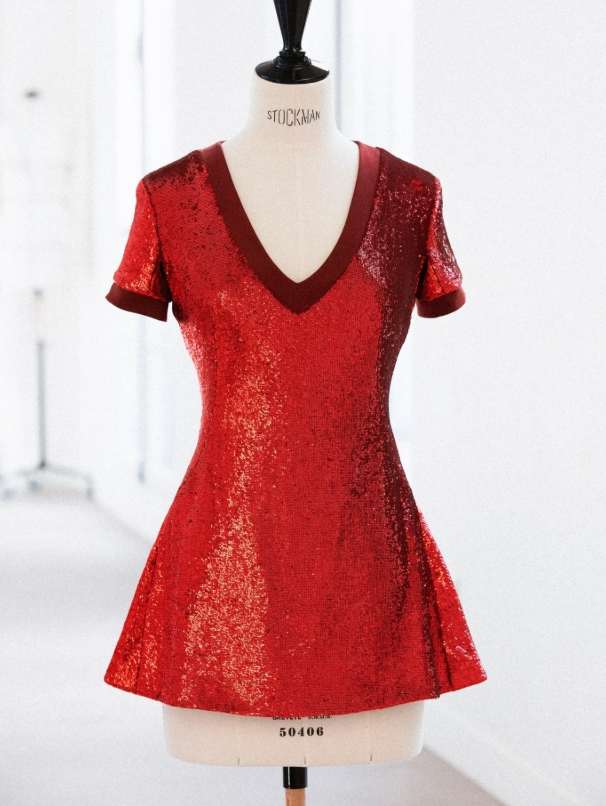 Vogue shares BTS of Sabrina Carpenter's Coachella wardrobe, and fans say  the red glitter dress is their favorite, myself included