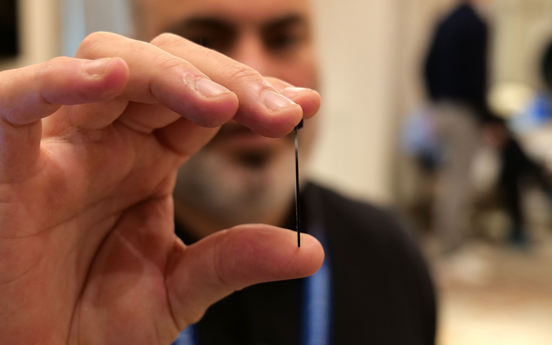 This is one of Lumus' thinnest waveguides measuring in at just 0.8mm.