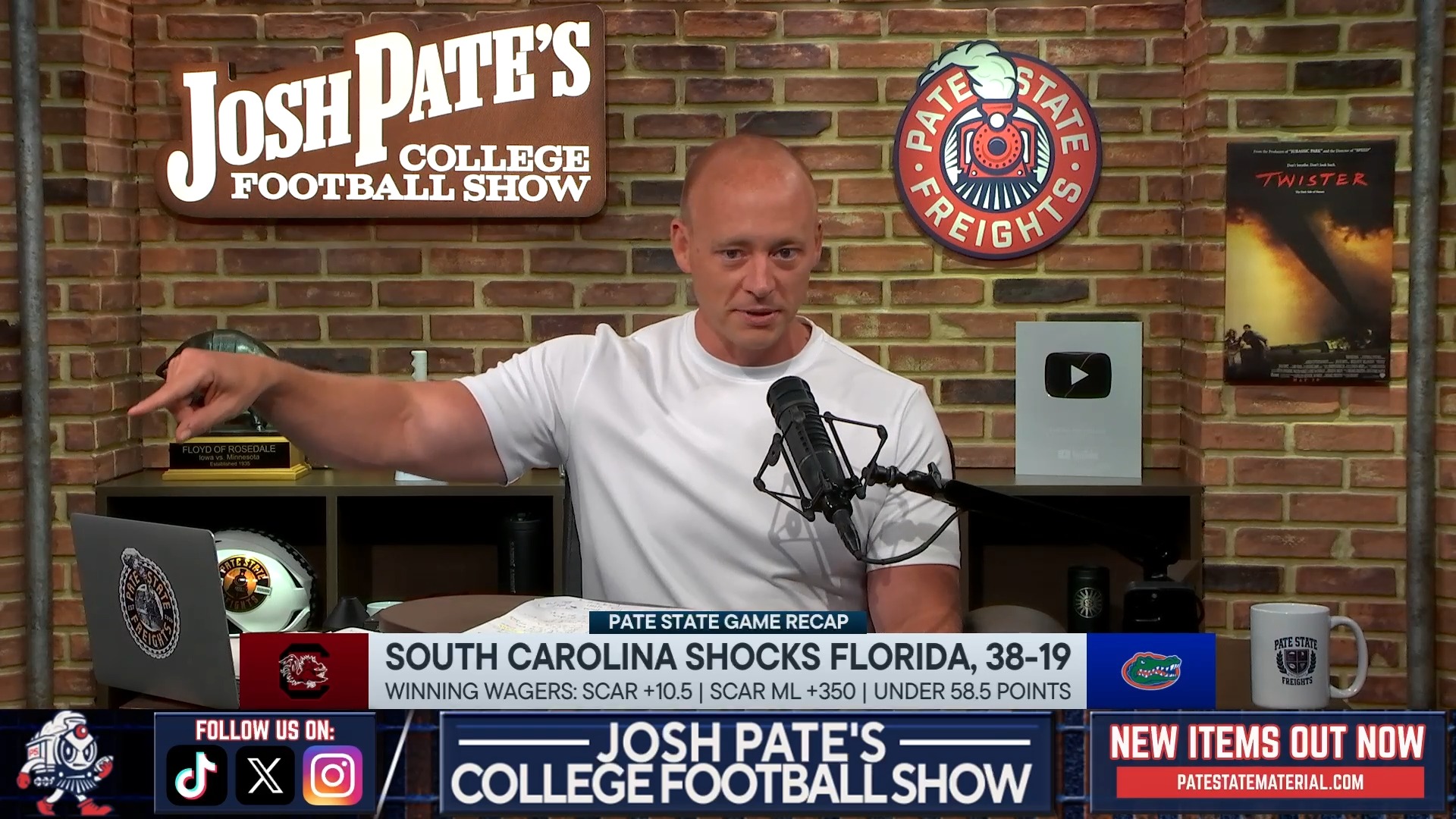 Shane Beamer's South Carolina refuses to implode