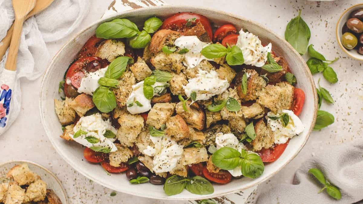 14 Summer Salad Recipes for Picnics and Barbecues
