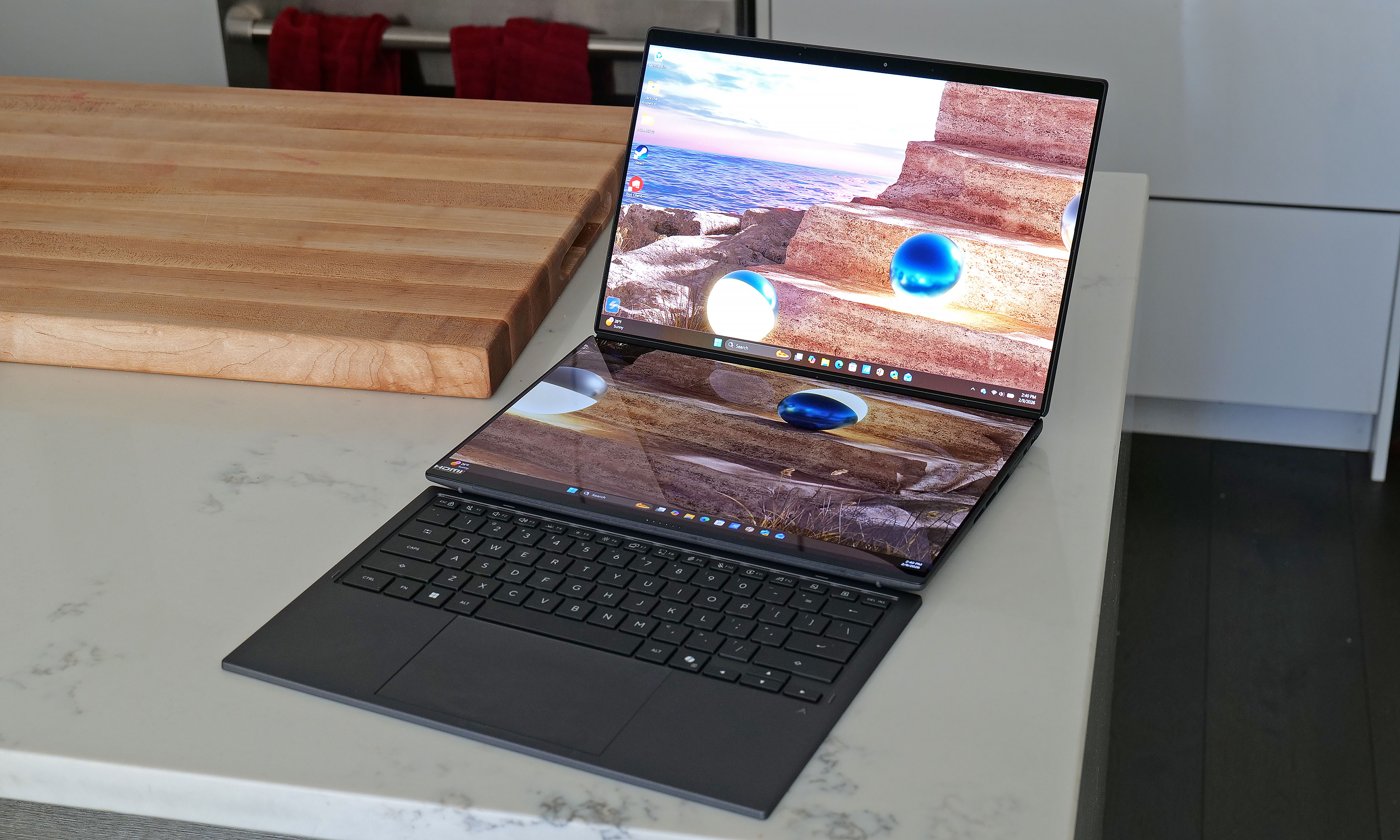 The Zenbook Duo's detachable keyboard gives users a ton of flexibility when it comes to utilizing both of the laptop's displays. 