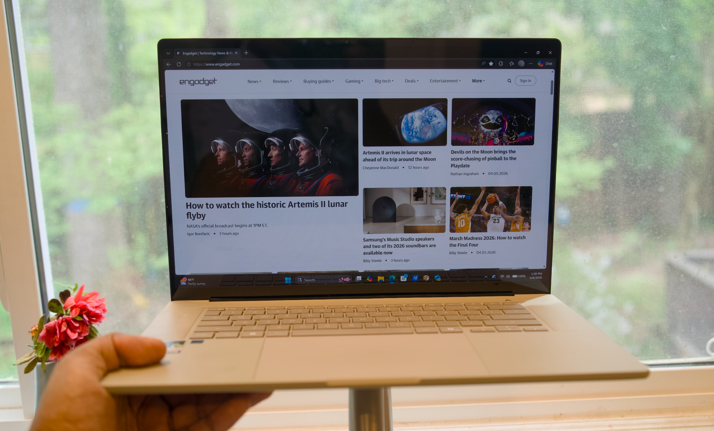 ASUS ZenBook A16 review: A surprisingly light and powerful 16-inch ultraportable 